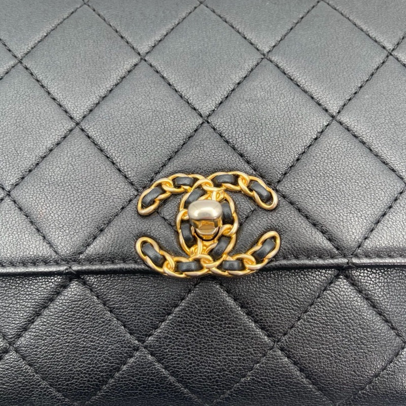 「JL精品代購」香奈兒黑金19Bag皮穿手柄handle小號2way郵差包-11