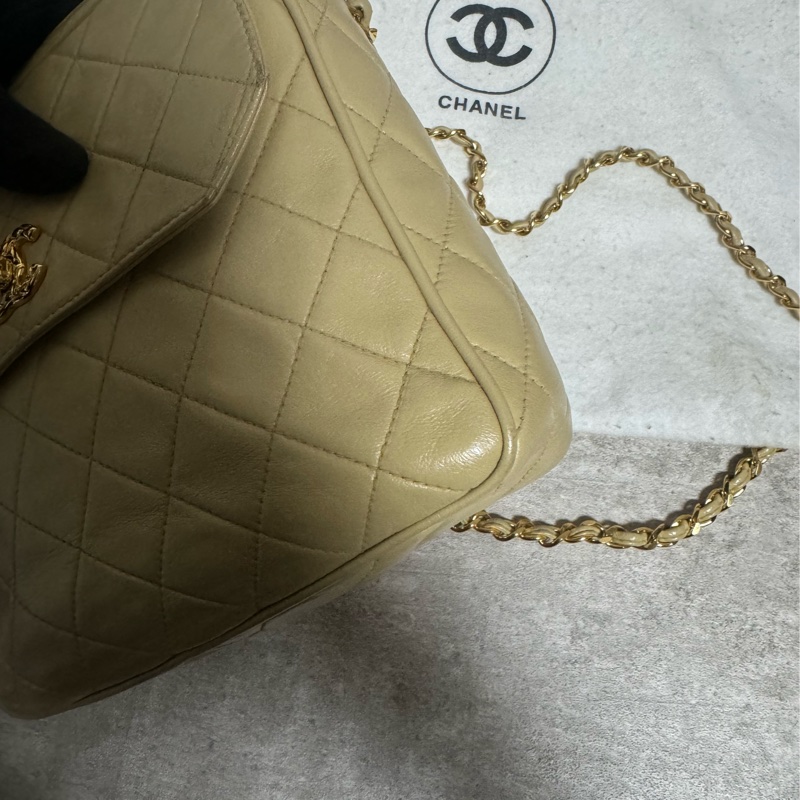 正品 Chanel vintage奶茶色菠蘿釦方包-2