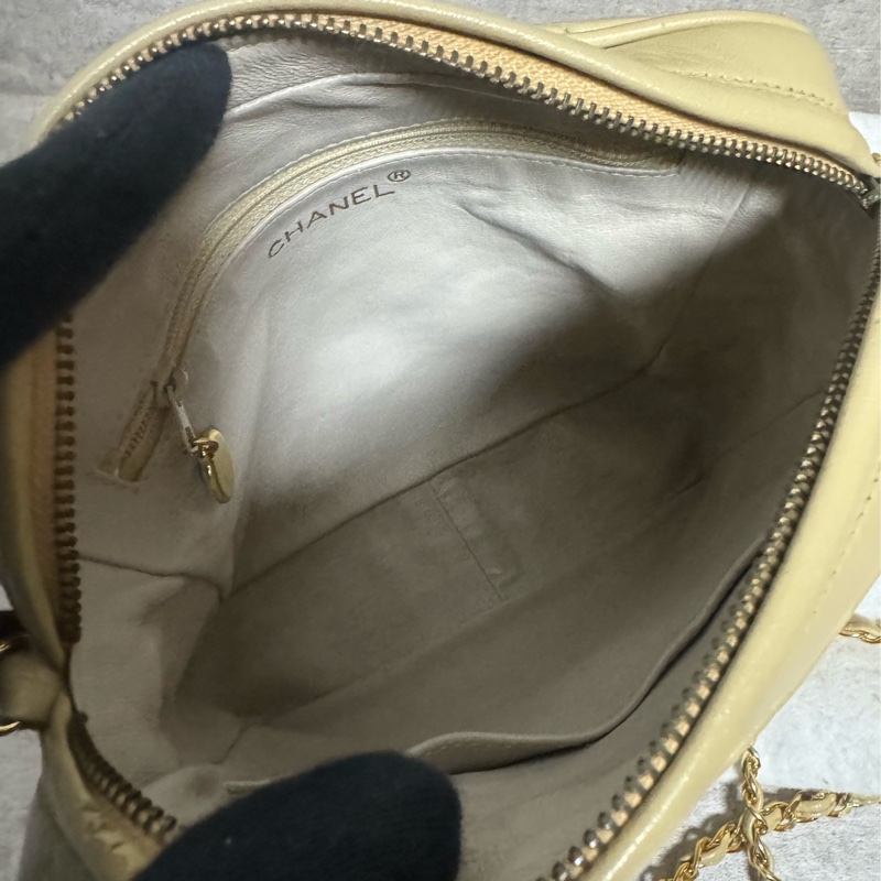 正品 Chanel vintage奶茶色菠蘿釦方包-7