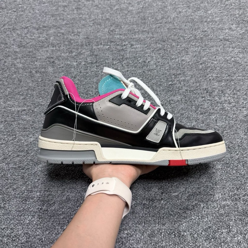Louis Vuitton LV Trainer 黑灰粉秀款低幫板鞋 42碼 UK8-2