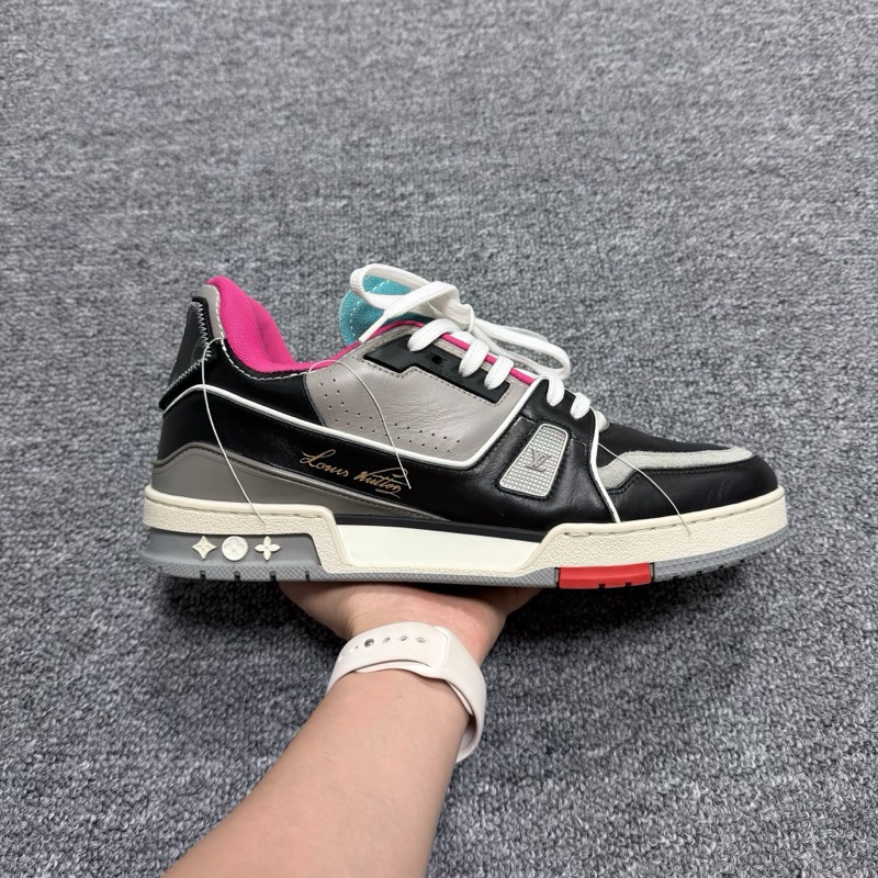 Louis Vuitton LV Trainer 黑灰粉秀款低幫板鞋 42碼 UK8-4