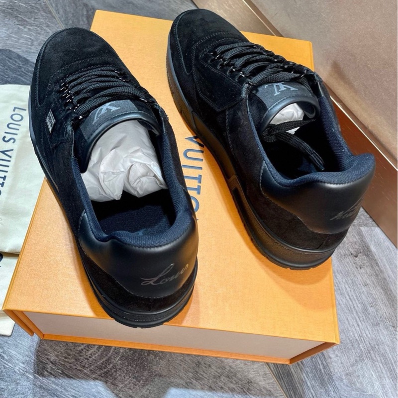 全新 LV 路易威登 Trainer經典黑武士休閒鞋 運動鞋 42.5碼-3