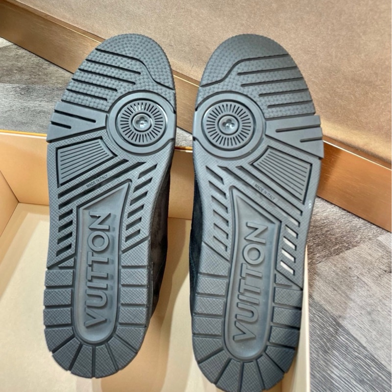 全新 LV 路易威登 Trainer經典黑武士休閒鞋 運動鞋 42.5碼-5