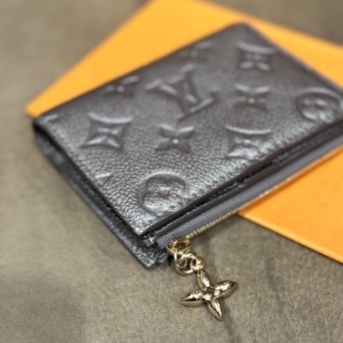 LV Lisa錢包短夾 銀灰缺貨色-13