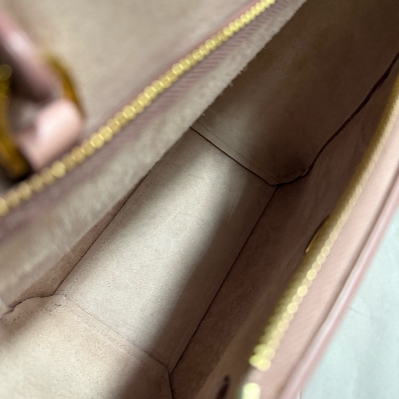 賽琳/Celine 粉色鯰魚包nano牛皮手提單肩斜挎包 尺寸:20 x 11 x 17 cm-6