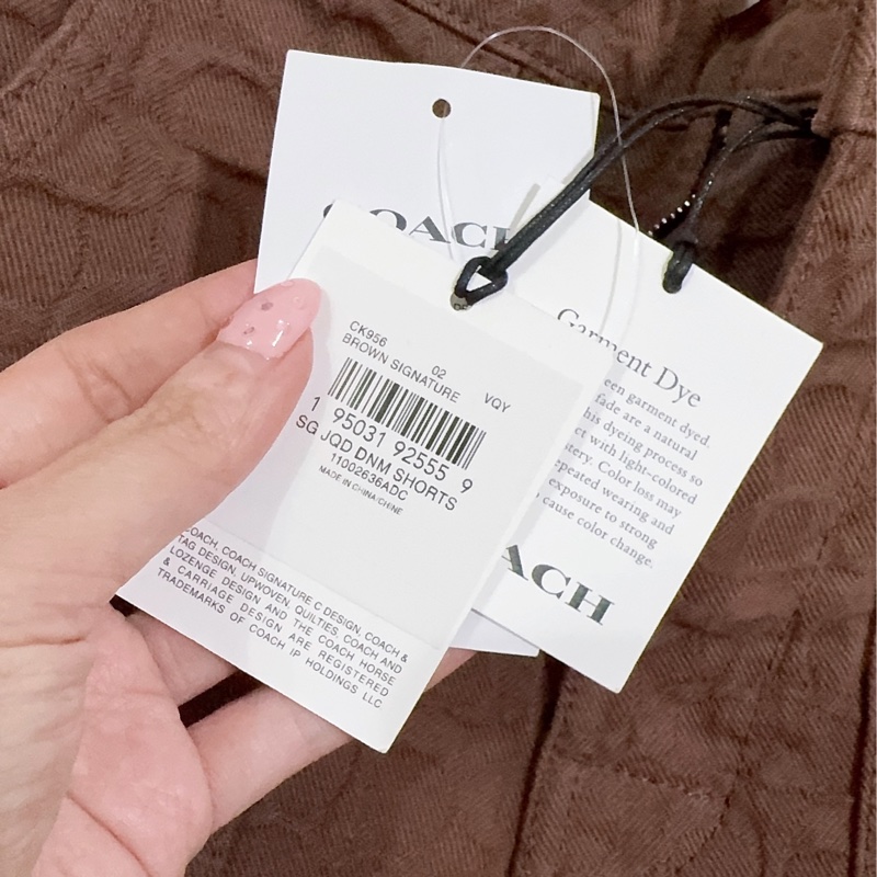 全新 coach巧克力色牛仔短褲（M號）-12