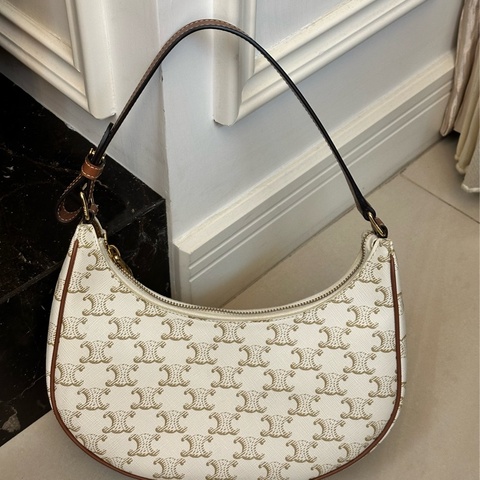 Celine Ava 老花腋下包