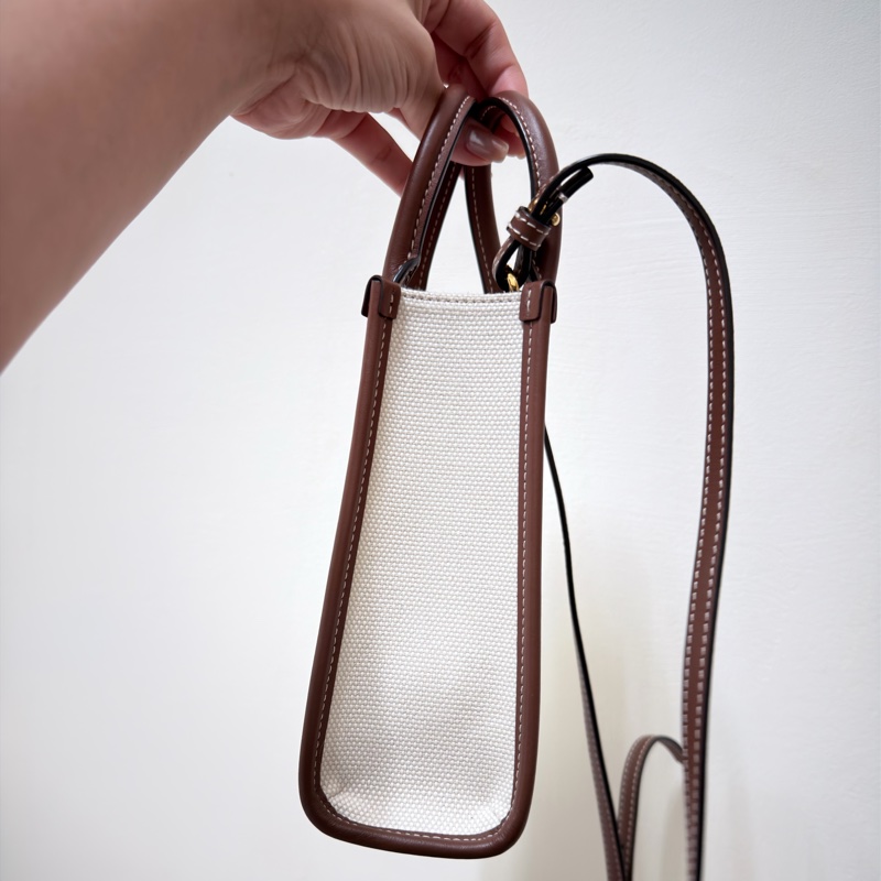 Burberry 琴譜包手機包-4