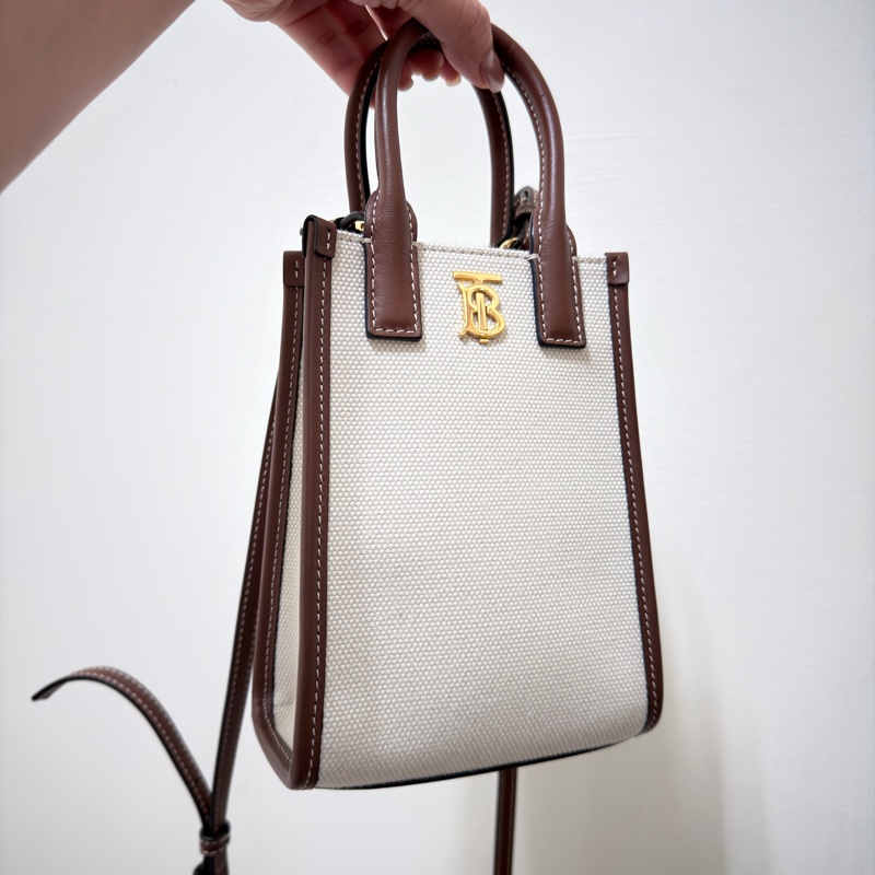 Burberry 琴譜包手機包-5