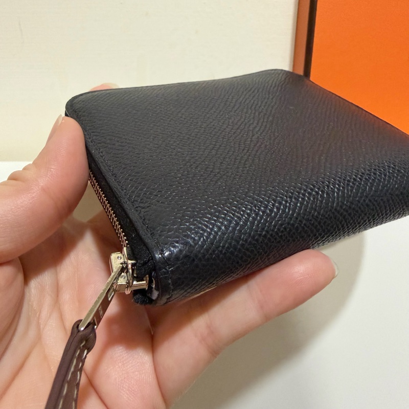 Hermes 愛馬仕 自由之城 狗來富 絲巾短夾 黑-12