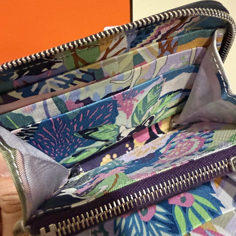 Hermes 愛馬仕 自由之城 狗來富 絲巾短夾 黑-21