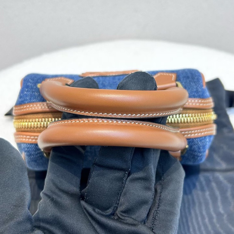 CELINE 牛仔波士頓包肩背斜背手提包 迷你 牛仔藍  14*7.5*9.5 全新配件塵袋肩帶-4