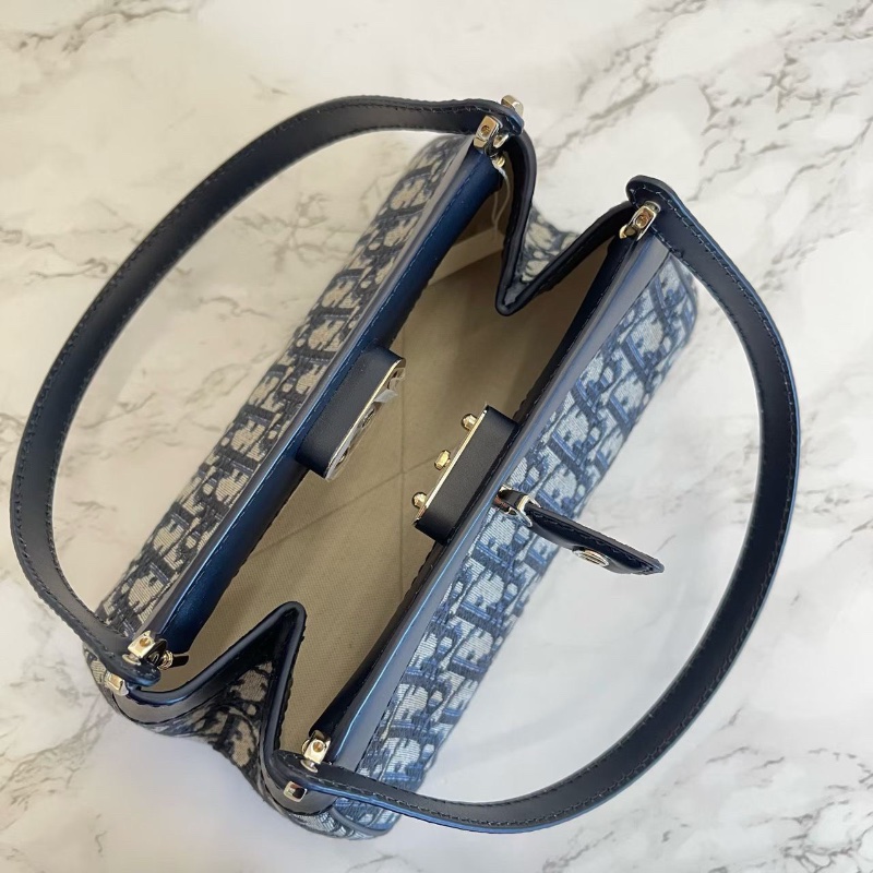 DIOR Key 金扣 Oblique老花刺繡光面牛皮革腋下包肩背包手提包 22*12*12.5 全新配件塵袋盒子-4