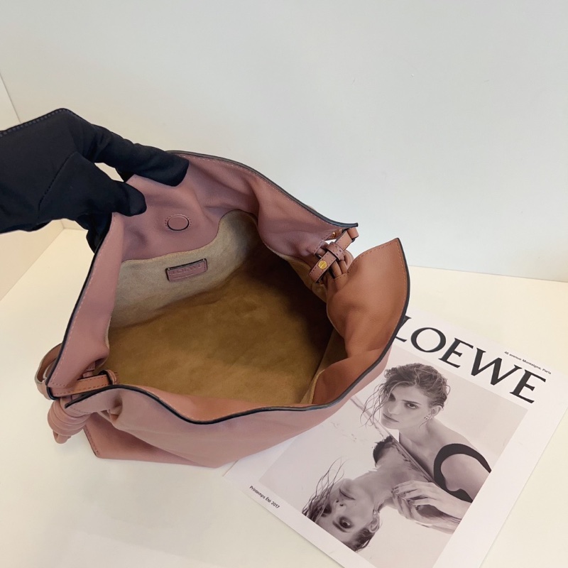 Loewe Flamenco抽繩福袋包 中號豆沙色29*20*10  98新配件塵袋-1