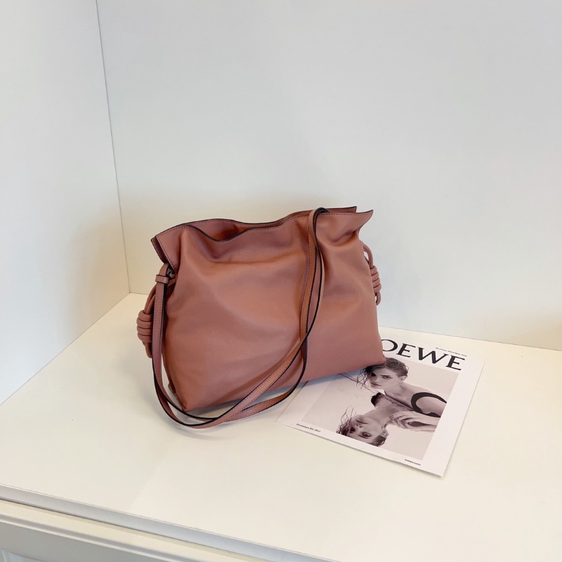 Loewe Flamenco抽繩福袋包 中號豆沙色29*20*10  98新配件塵袋-4