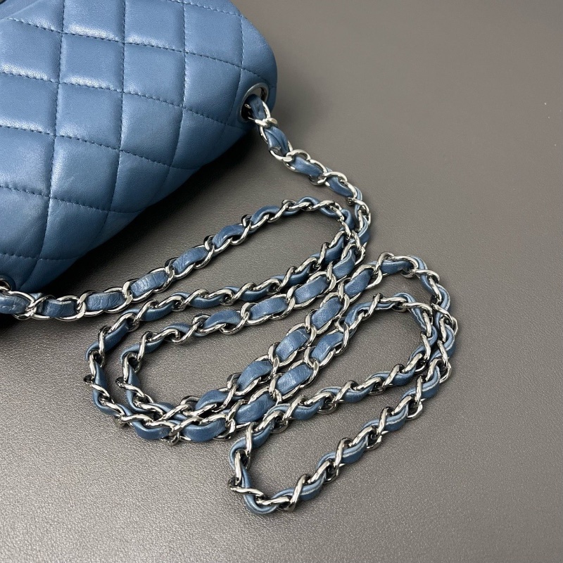 CHANEL CF方胖子 羊皮藍色 銀扣鏈 16*7*12cm  98新配件保卡塵袋-2