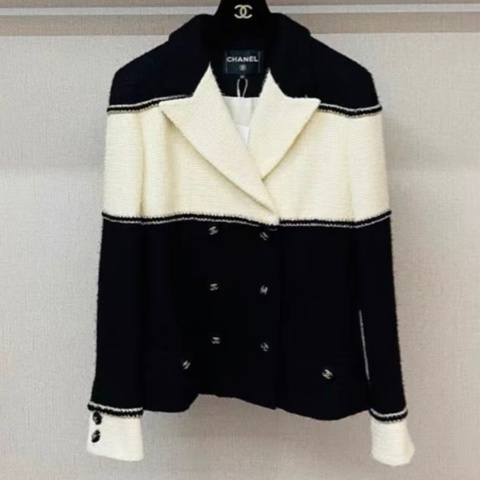 ⭐️ Chanel Jacket 外套