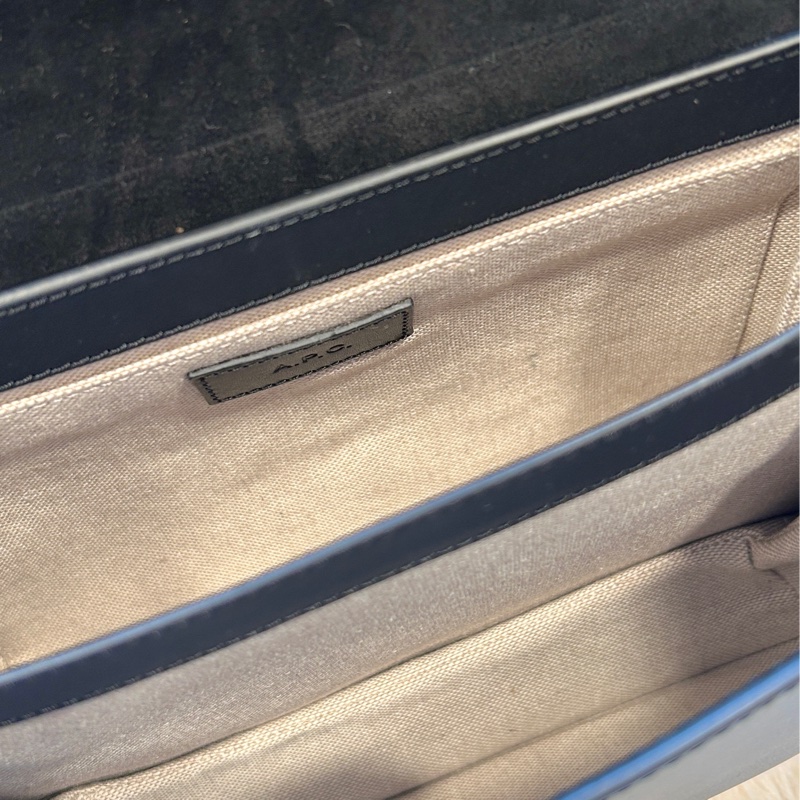 A.P.C. Sarah 肩背包 拼接皮革 全新轉售-15