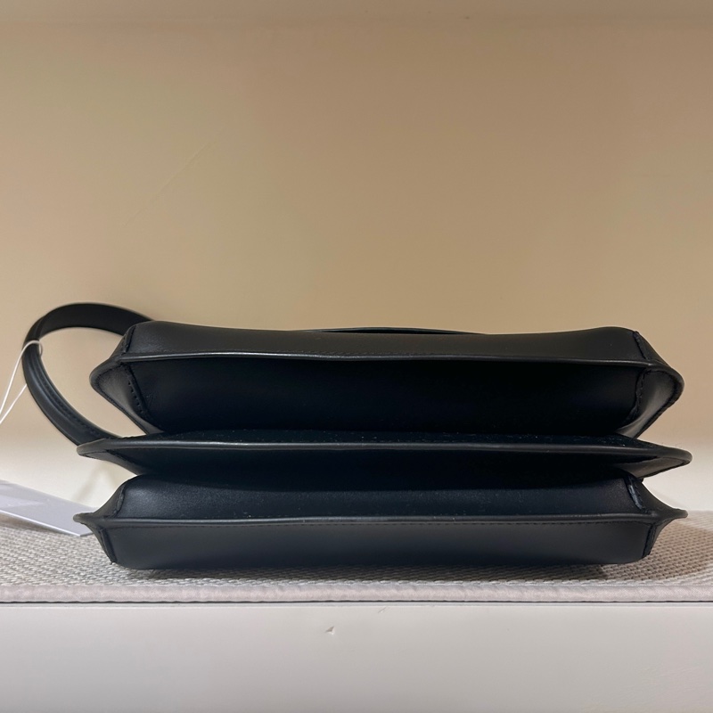 A.P.C. Sarah 肩背包 織品皮革拼接-8