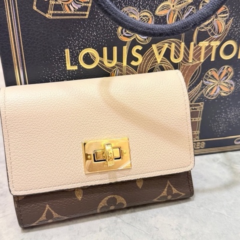 LV短夾 日本銀座LV實體店購入