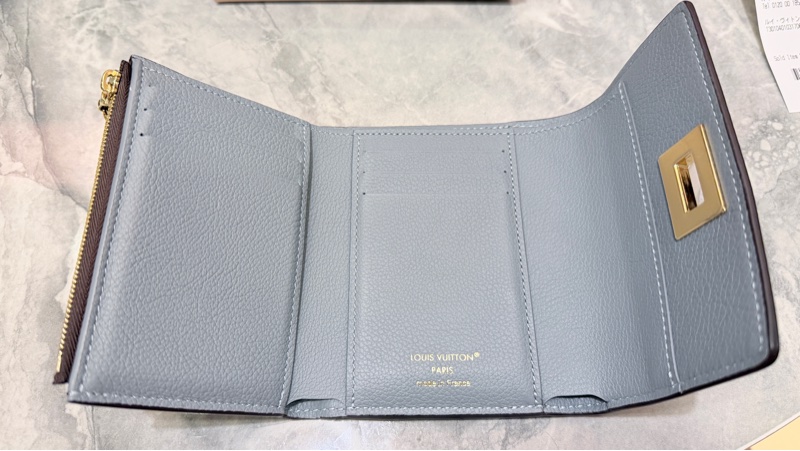 LV短夾 日本銀座LV實體店購入-11