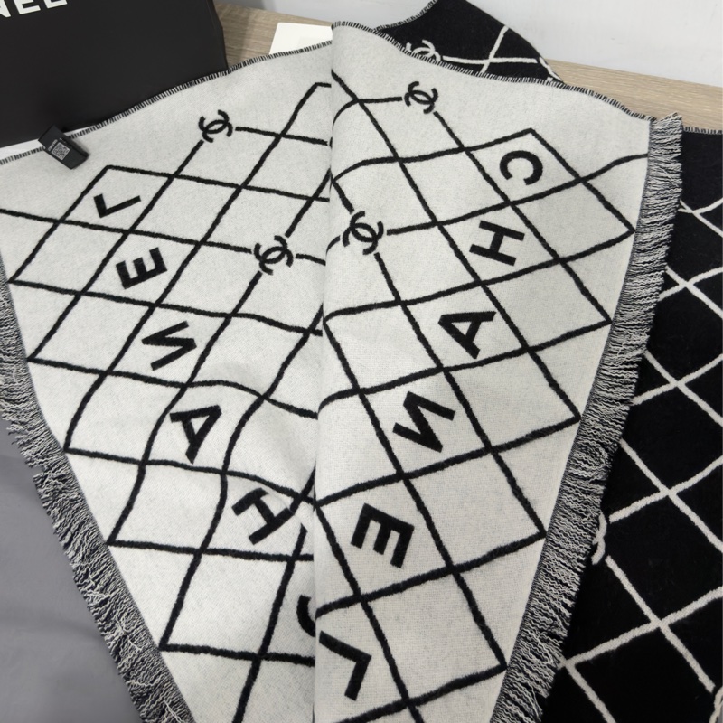 Chanel 26p 爆款經典菱格圍巾🧣 全新全配 黑色-5