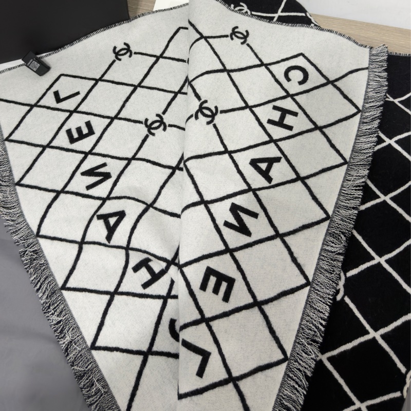 Chanel 26p 爆款經典菱格圍巾🧣 全新全配 黑色-12