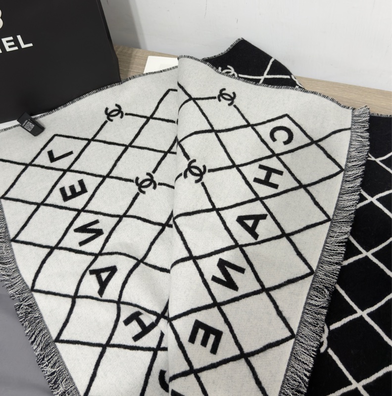 Chanel 26p 爆款經典菱格圍巾🧣 全新全配 黑色-24