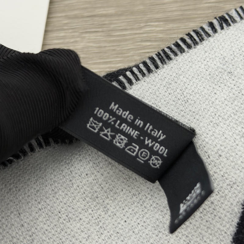 Chanel 26p 爆款經典菱格圍巾🧣 全新全配 黑色-28