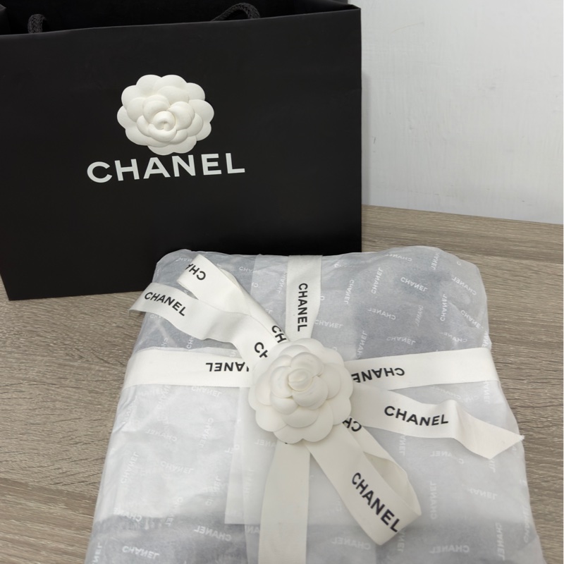 Chanel 26p 爆款經典菱格圍巾🧣 全新全配 黑色-31