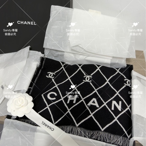 附盒子 Chanel 26p 爆款經典菱格圍巾🧣 全新全配 黑色