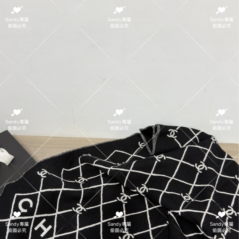 附盒子 Chanel 26p 爆款經典菱格圍巾🧣 全新全配 黑色-11