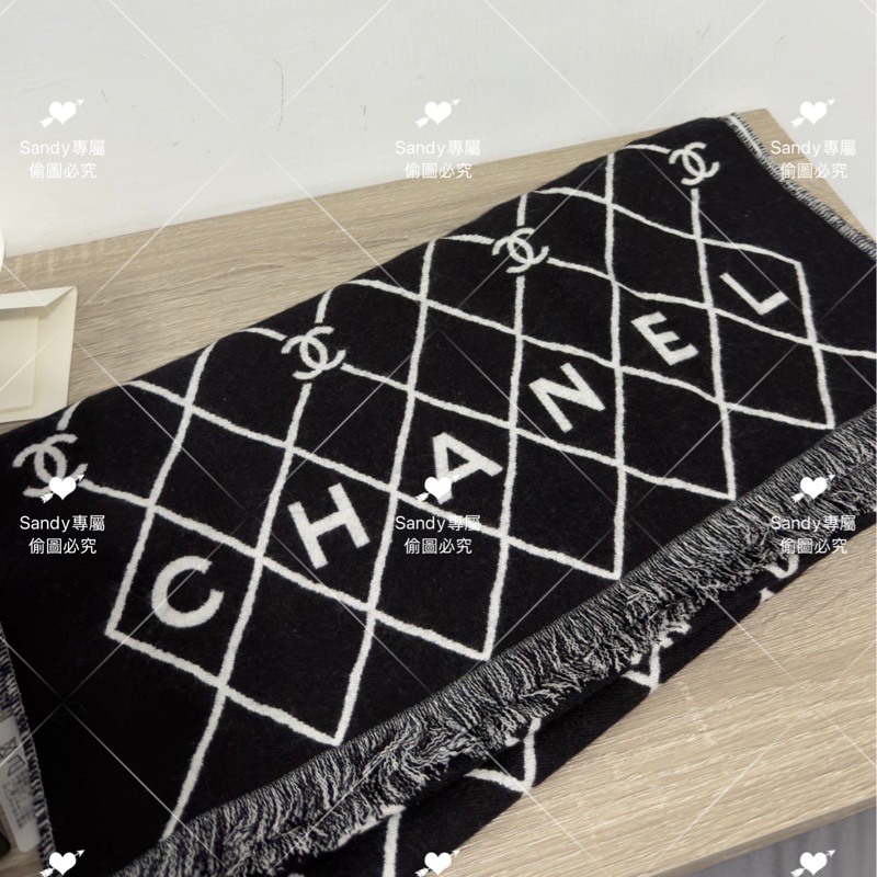 附盒子 Chanel 26p 爆款經典菱格圍巾🧣 全新全配 黑色-7