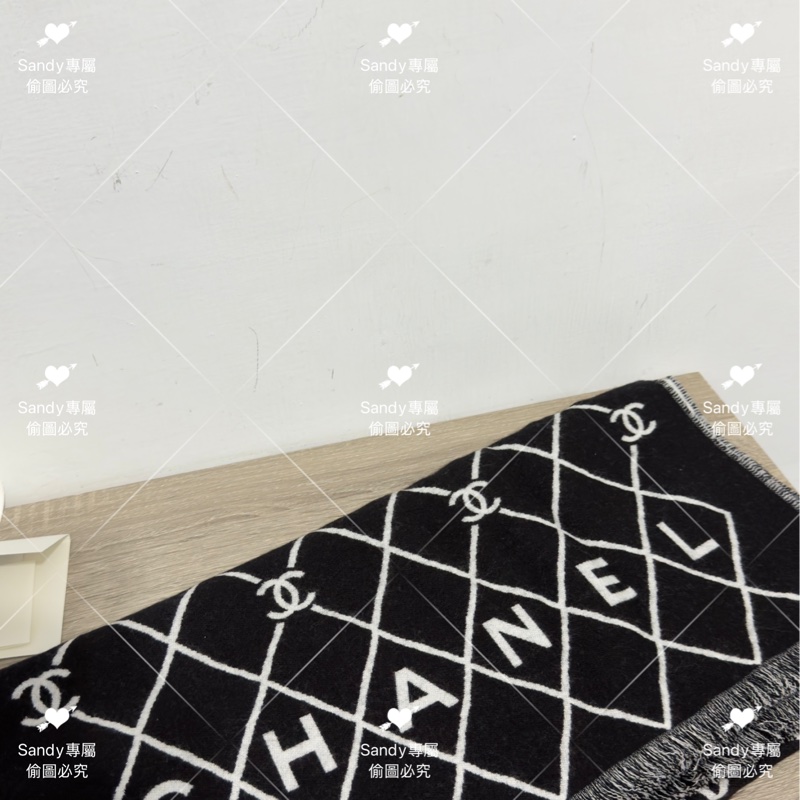附盒子 Chanel 26p 爆款經典菱格圍巾🧣 全新全配 黑色-42