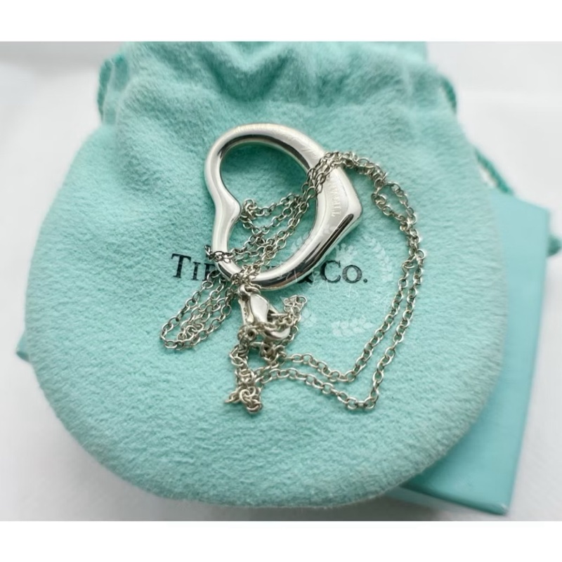 ~~趴趴小舖~~極新正品Tiffany &Co Elsa Peretti Open Heart(M號)愛心項鍊2602231710-3