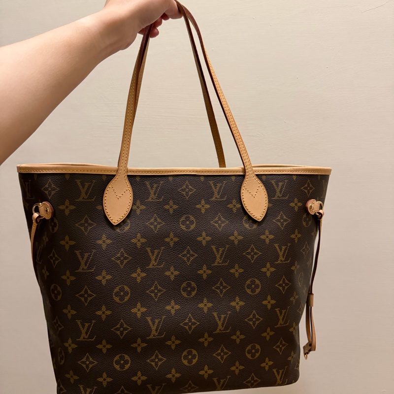 Louis Vuitton Neverfull MM-1