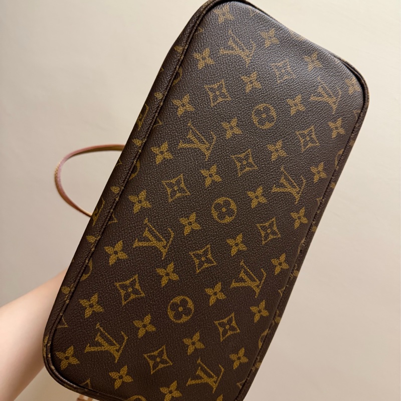 Louis Vuitton Neverfull MM-8
