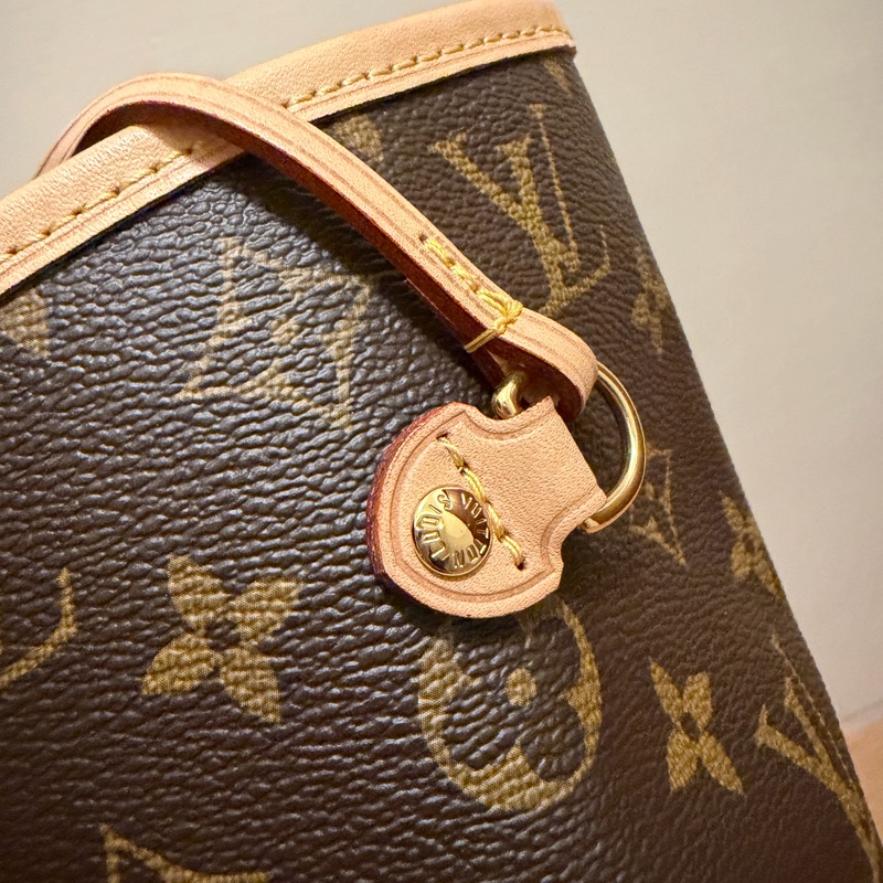 Louis Vuitton Neverfull MM-10