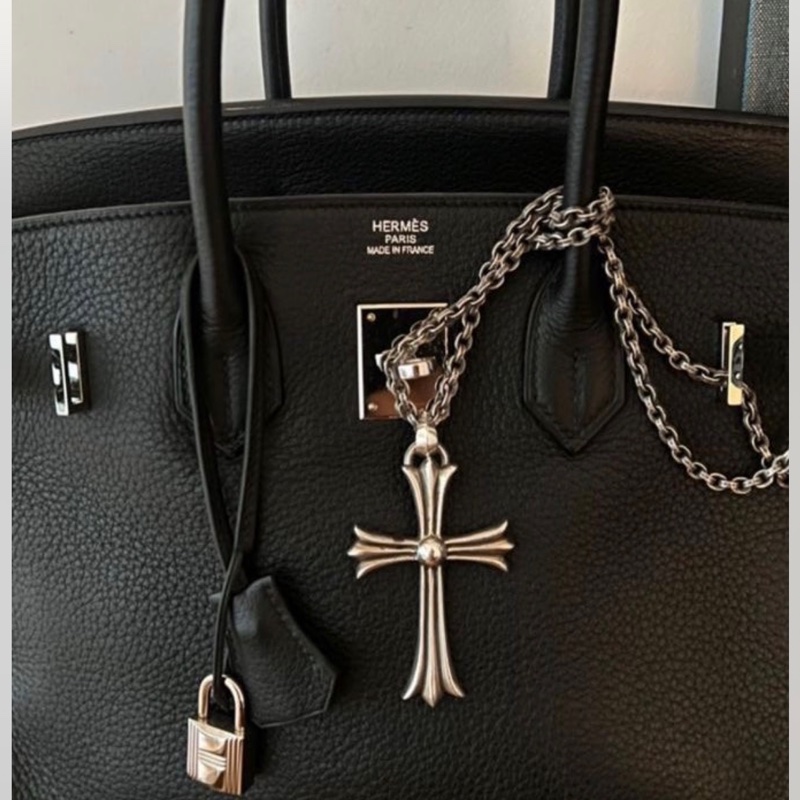 Chrome Hearts最大款經典十字架 （單墜子）非常難入手-0