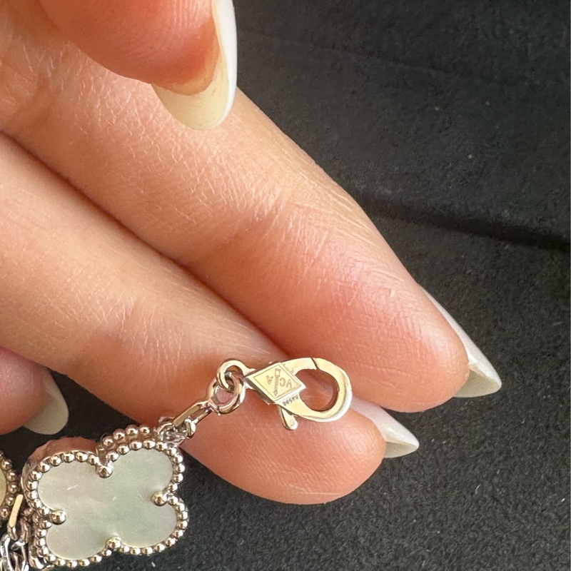 VCA 白金白貝母五花-6