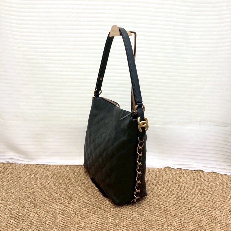 香奈兒25s Chanel 黑金嬉皮 hobo bag中號-5