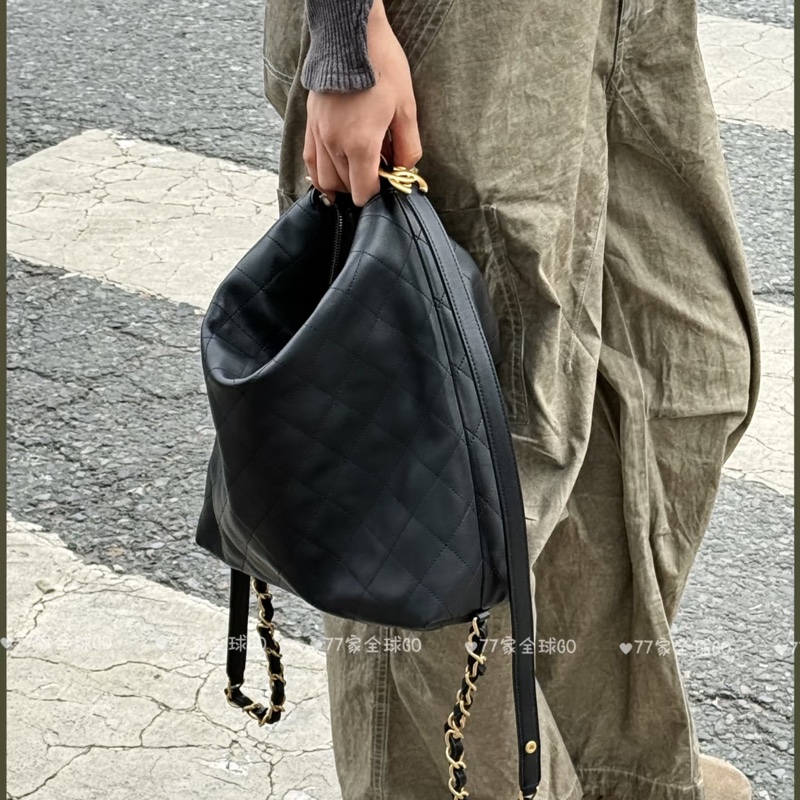香奈兒25s Chanel 黑金嬉皮 hobo bag中號-11