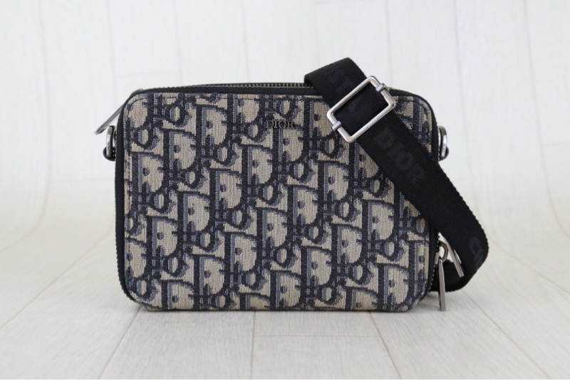 Dior 老花相機包-2