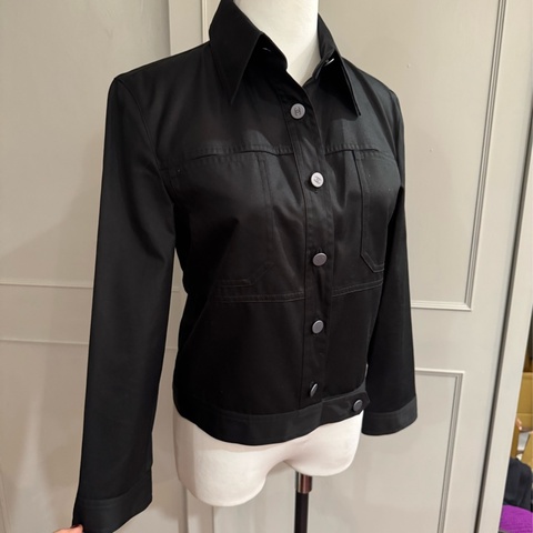 《新歡舊愛》近新香奈兒CHANEL黑色棉質俐落簡約春夏外套36/S