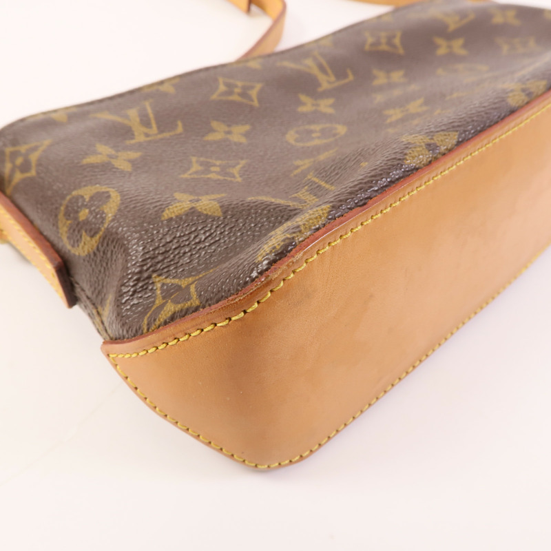 LOUIS VUITTON Monogram Trotteur金扣肩背袋-6