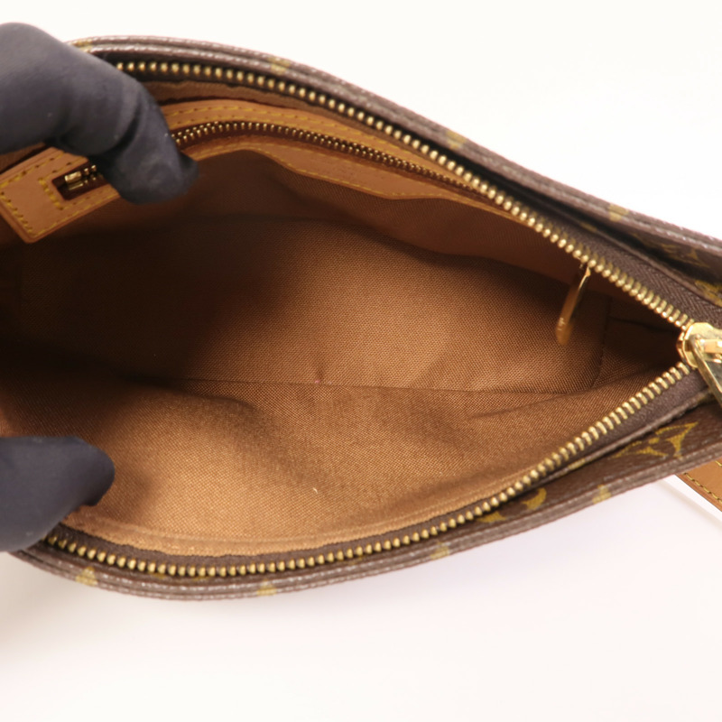 LOUIS VUITTON Monogram Trotteur金扣肩背袋-12