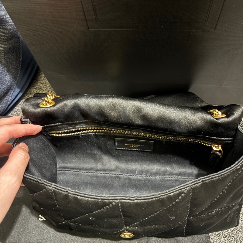 YSL包包 可肩背斜背 附紙袋及防塵袋 台灣專櫃購入9萬多-3