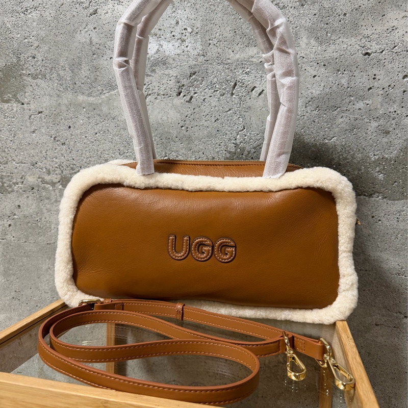 UGG OMI 經典皮革手提肩背斜背包-0