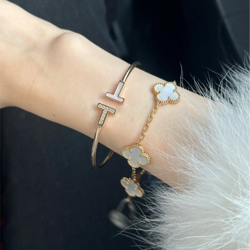 Van Cleef & Arpels 白珍珠母貝18K金五花手鍊 - Vintage Alhambra-1