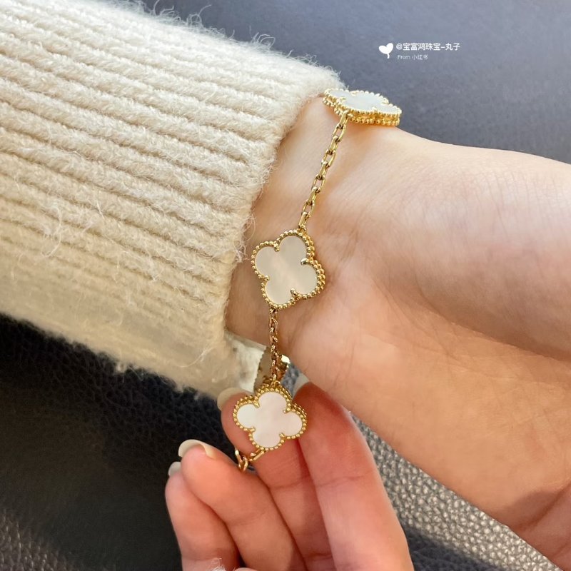 Van Cleef & Arpels 白珍珠母貝18K金五花手鍊 - Vintage Alhambra-9